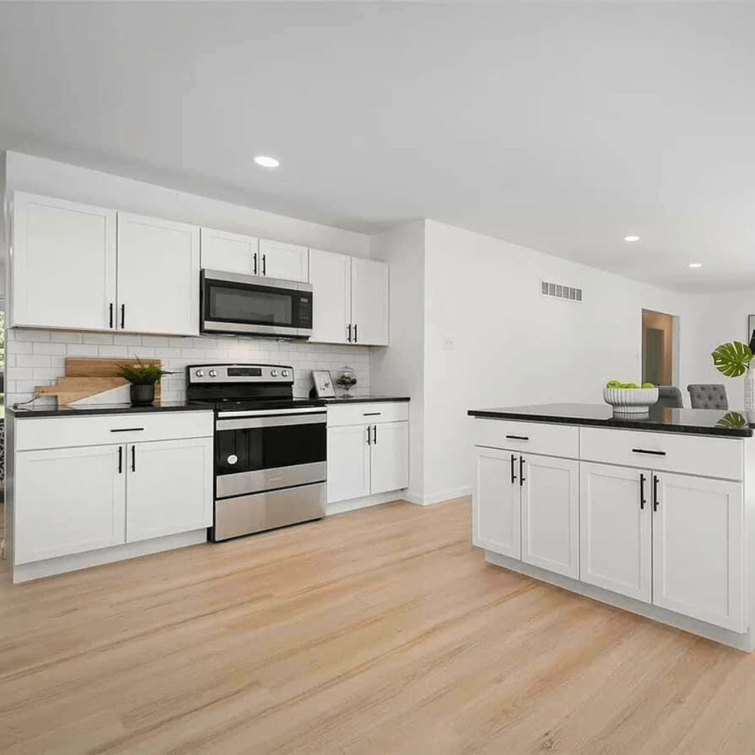 Sahara Luxury Vinyl Plank Flooring – Light, Natural, Effortlessly Elegant